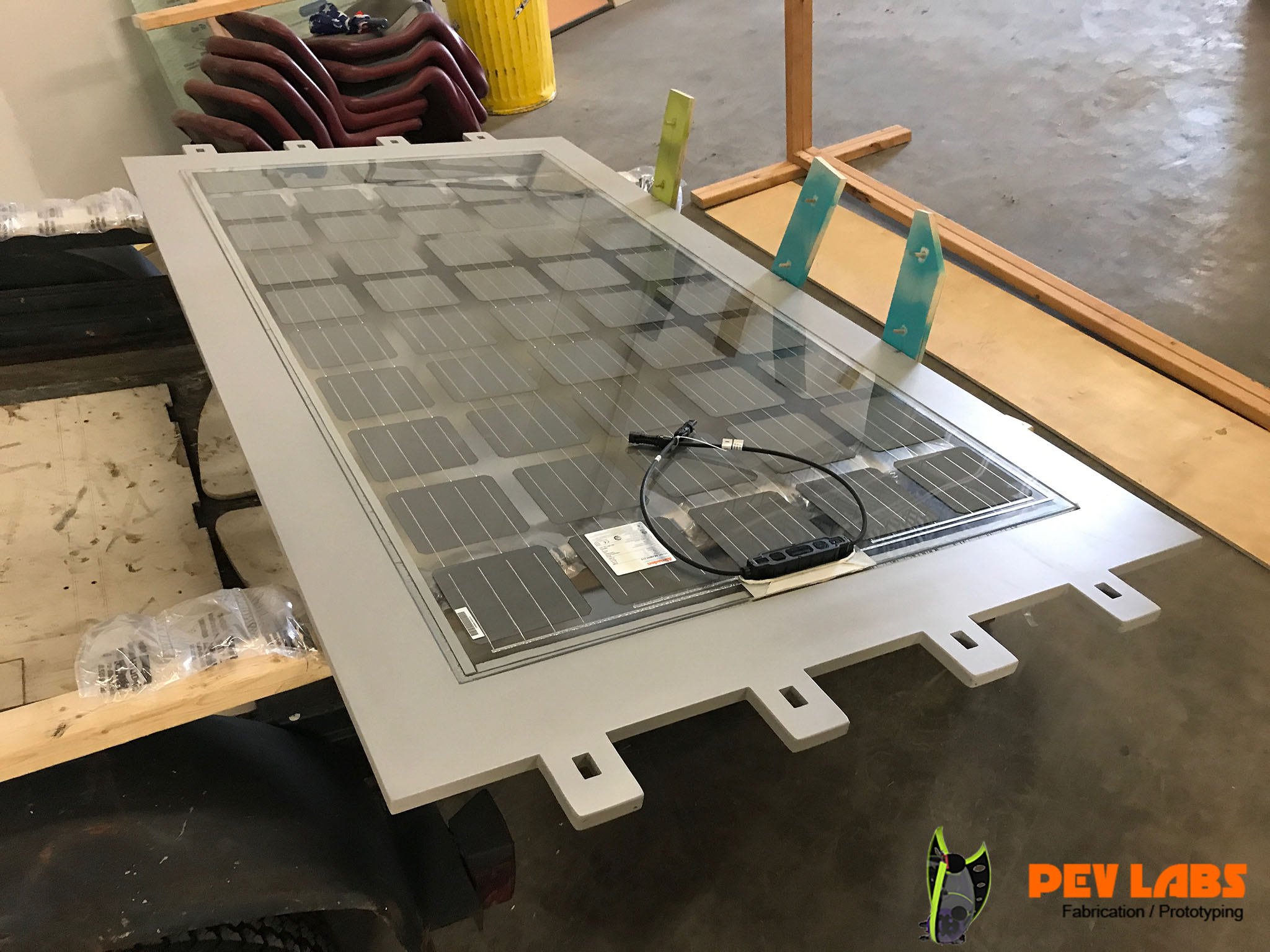 Transparent Solar Panel Kiosk Roof Prototype Transparent Solar Panel Kiosk Roof Prototype